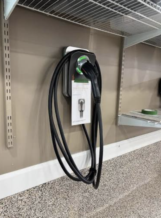 Panel upgrade with ChargePoint Home Flex EV charger install on a 1970s Readington NJ home